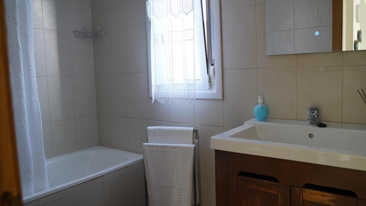 Solares Style Vistas Al Rio Miera Apartment Ngoại thất bức ảnh